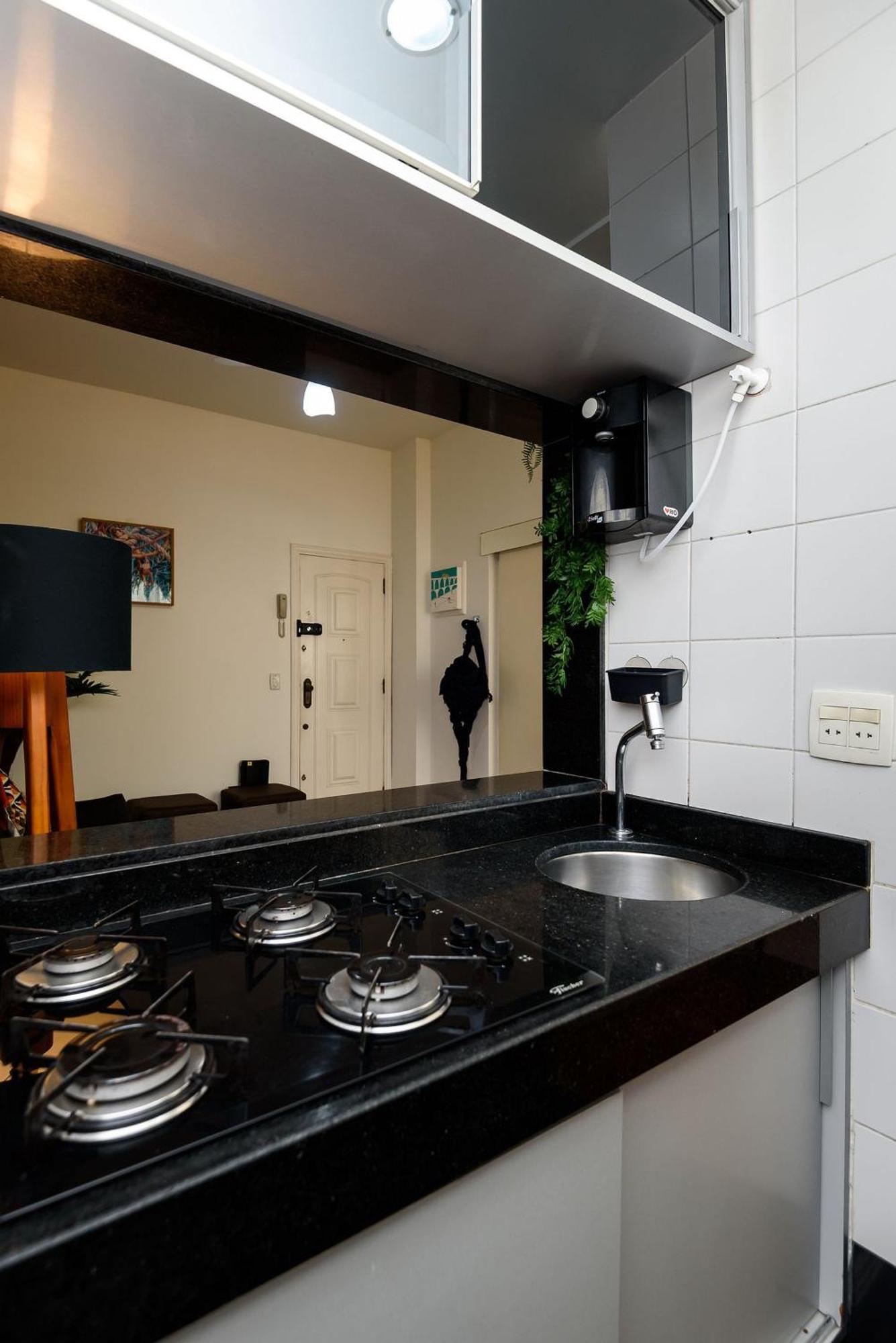 Apartamento Quarto&sala A 300m Da Praia De Ipanema | Jg 15/505